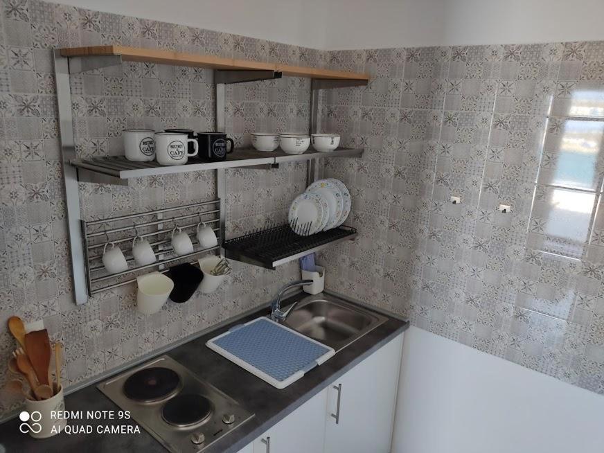 Amazing Seaview Apartment With A Balcony Near The Beach - Kneza Trpimira I Zadar Bagian luar foto