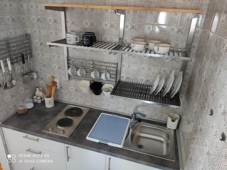 Amazing Seaview Apartment With A Balcony Near The Beach - Kneza Trpimira I Zadar Bagian luar foto